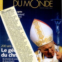 Le spectacle du monde – Août 2002